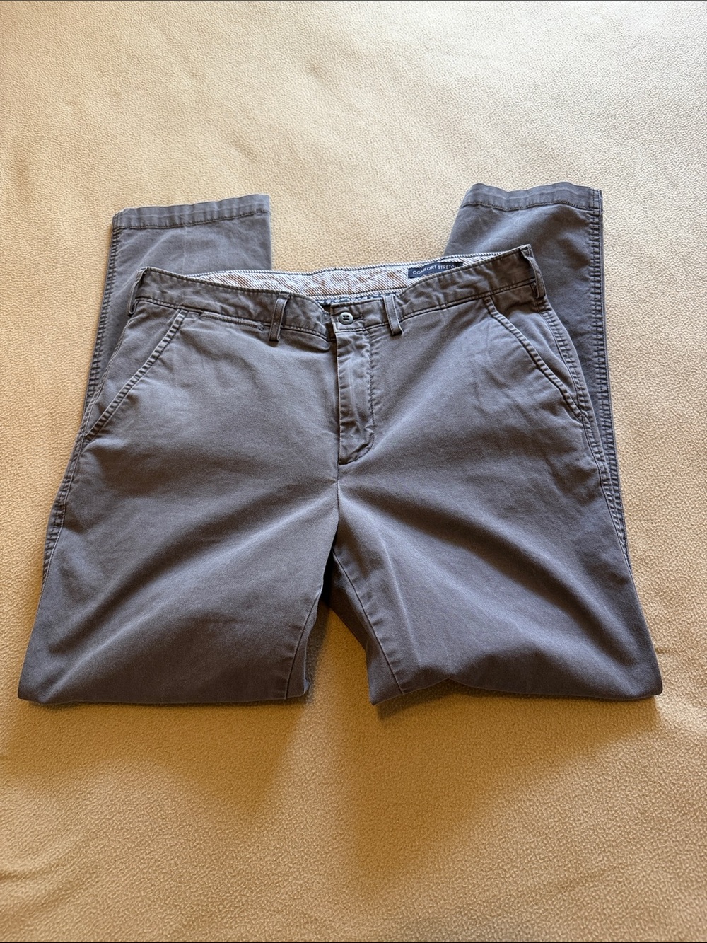 Cremieux Chinos. Men's 33x30.